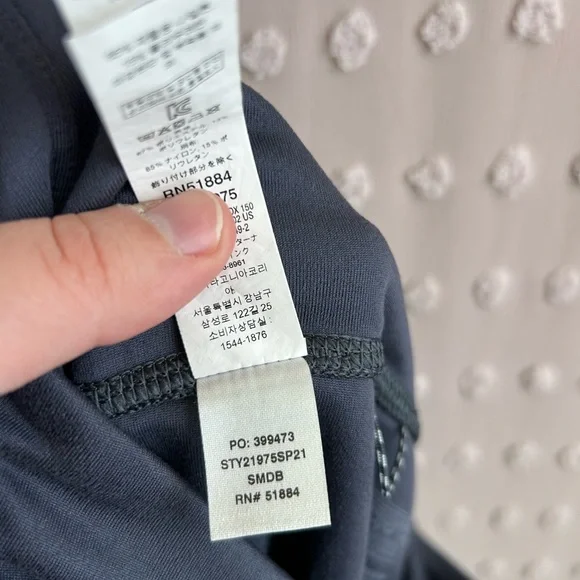 Patagonia Women’s Pack Out Hike Tights Sz XS Navy Black - Picture 6 of 6